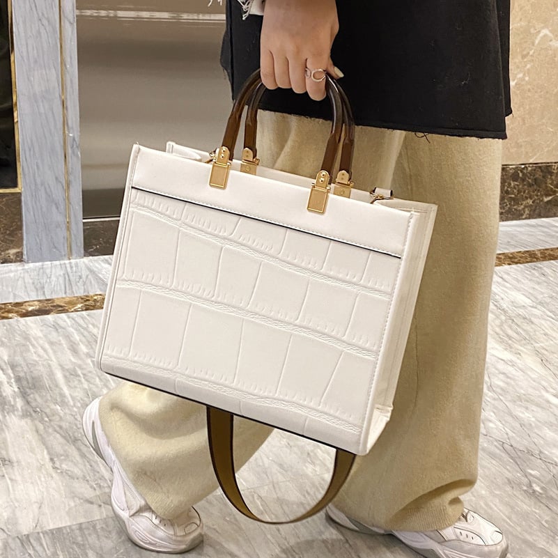 💥2025 HOT SALE- 40% off💥Women's fashionable one shoulder messenger bag -ins tote bag