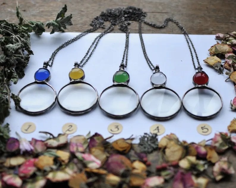🔥LAST DAY 50% OFF🔥Magnifying Glass Necklace Gift - Buy 2 Free Shipping