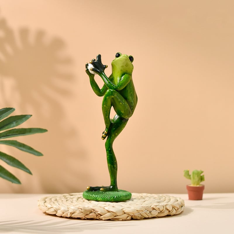 Handmade resin frog pastoral style art ornaments
