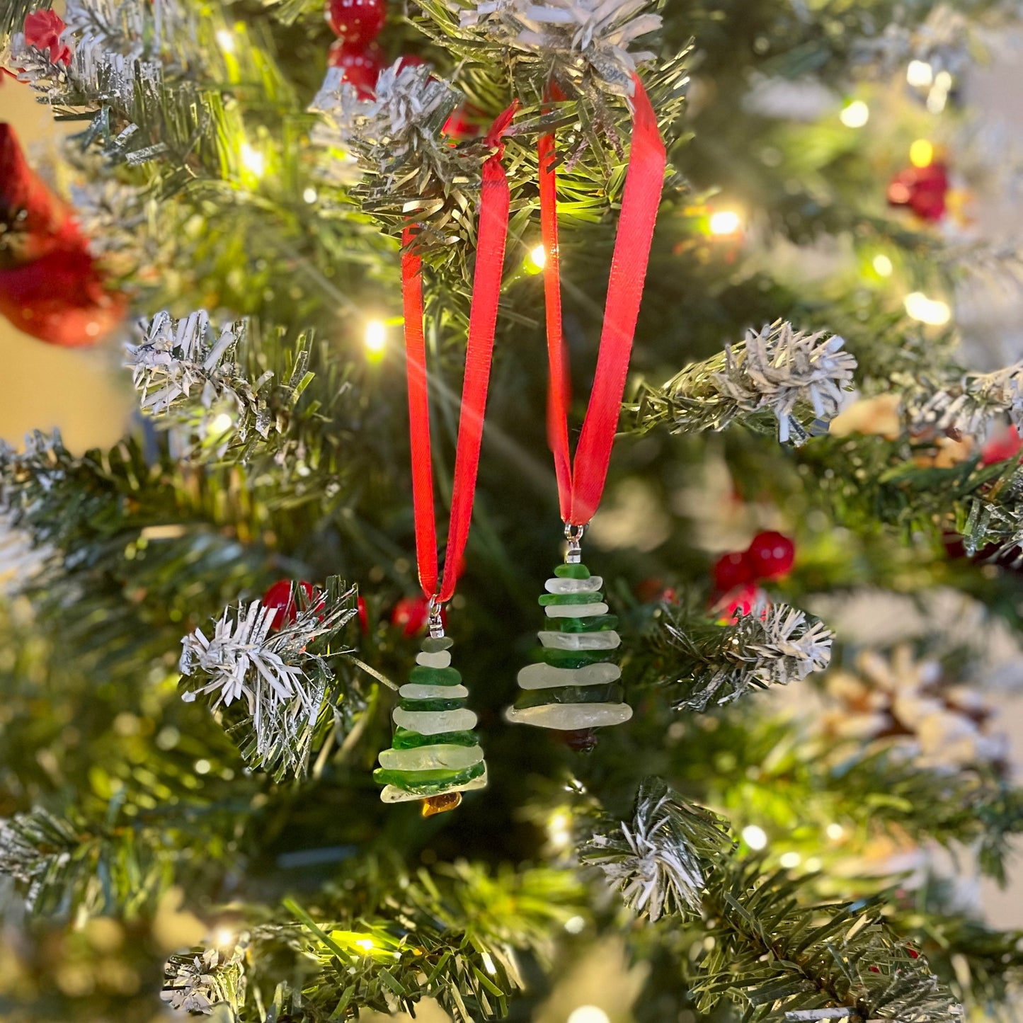 🔥LAST DAY 50% OFF - Lake Erie Sea Glass Christmas Tree Ornament